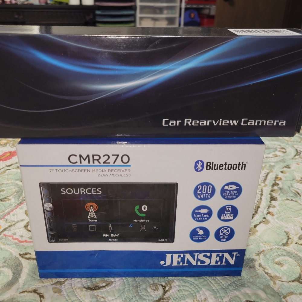 Jensen car media receiver & eRapta rearview camera